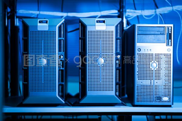 資料室内的電腦網絡伺服器